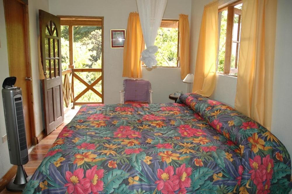 Forres Park Hotel Kingston Kültér fotó
